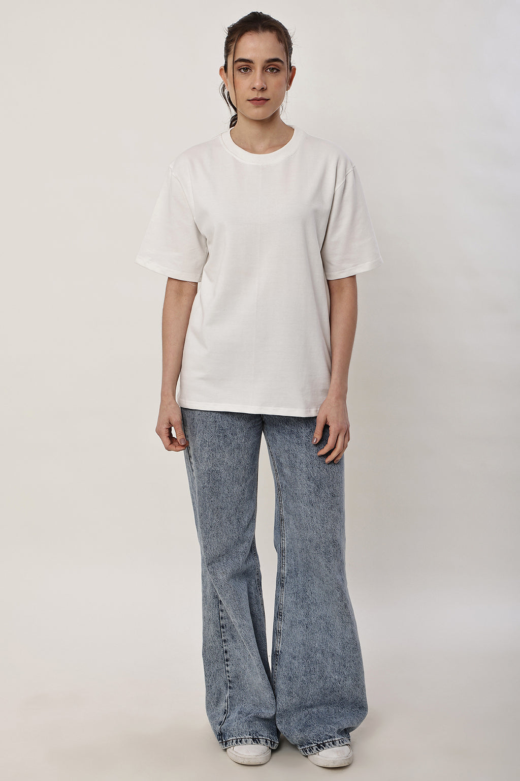 White Solid WOMENS Oversized T-Shirt - GRAVELLO