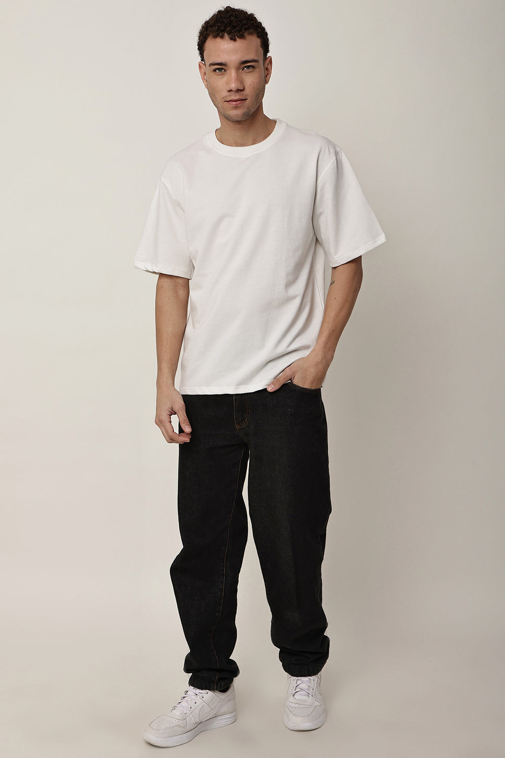 White Solid MENS Oversized T-Shirt - GRAVELLO