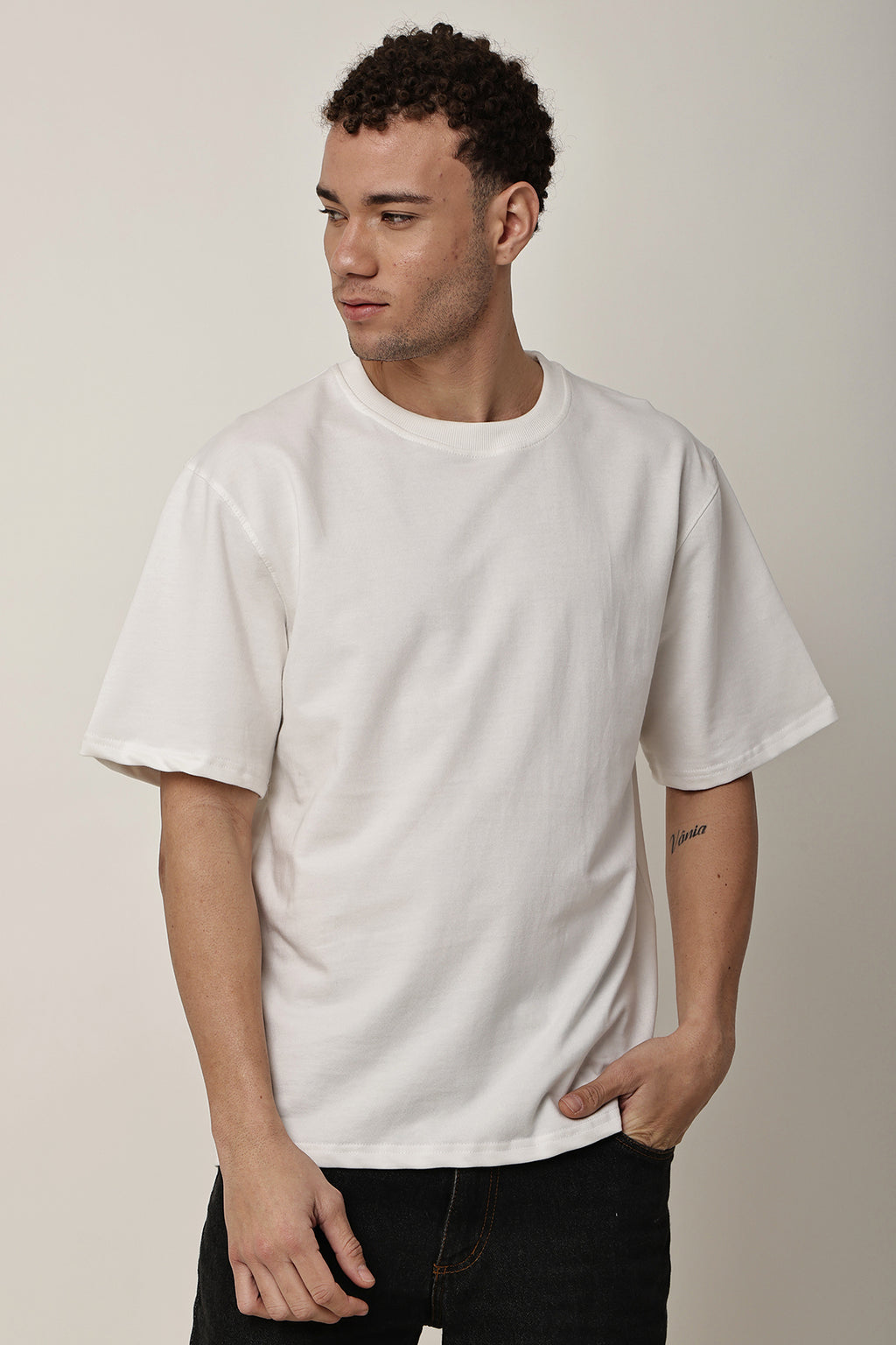 White Solid MENS Oversized T-Shirt - GRAVELLO
