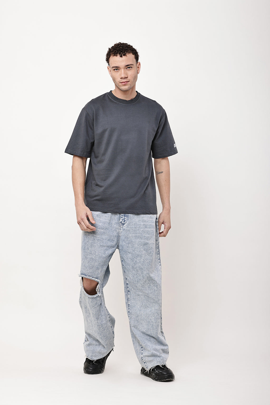 Grey Solid MENS Oversized T-Shirt - GRAVELLO