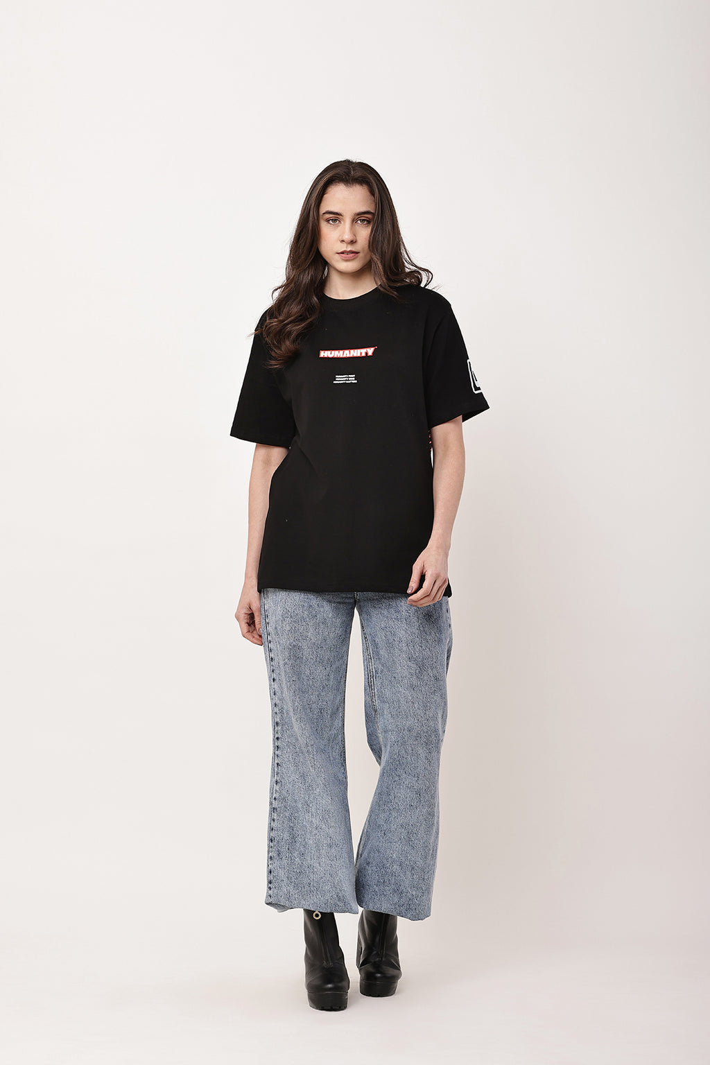 HUMANITY Oversized WOMENS T-Shirt - GRAVELLO